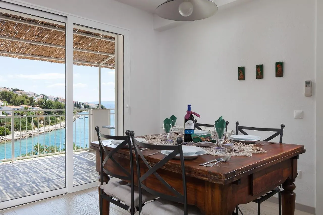 Holiday Home Duje تروغير كرواتيا